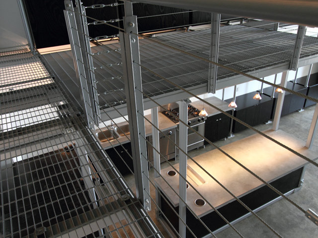 # 217 1220 E PENDER ST, Vancouver - V880396