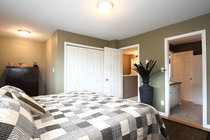 # 5 12128 68TH AV, Surrey - F1202824
