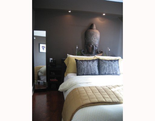 # 406 55 ALEXANDER ST, Vancouver - V756605