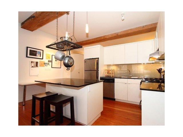# 202 310 WATER ST, Vancouver - V832892