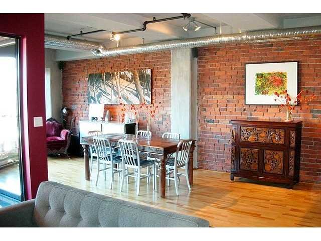 # 402 27 ALEXANDER ST, Vancouver - V837994