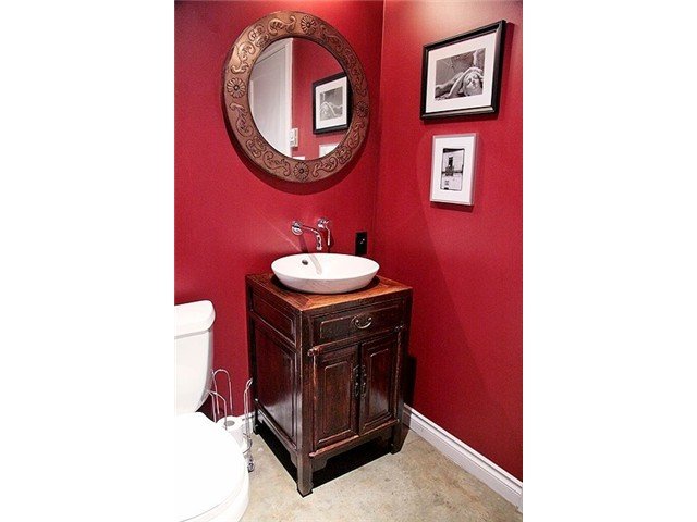 # 402 27 ALEXANDER ST, Vancouver - V837994