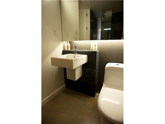 # 304 53 W HASTINGS ST, Vancouver - V846312