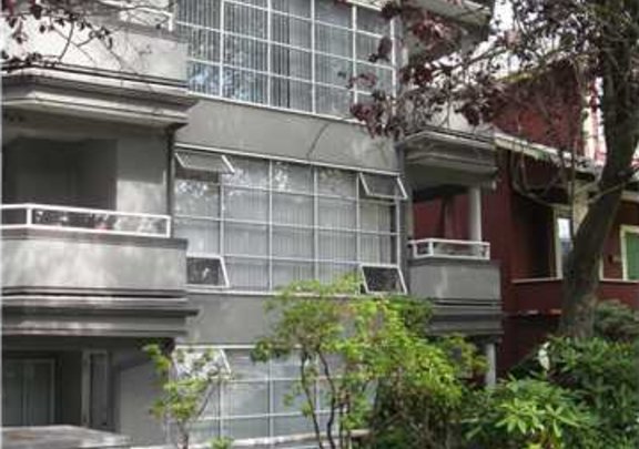 # 302 2287 W 3RD AV, Vancouver - V848339