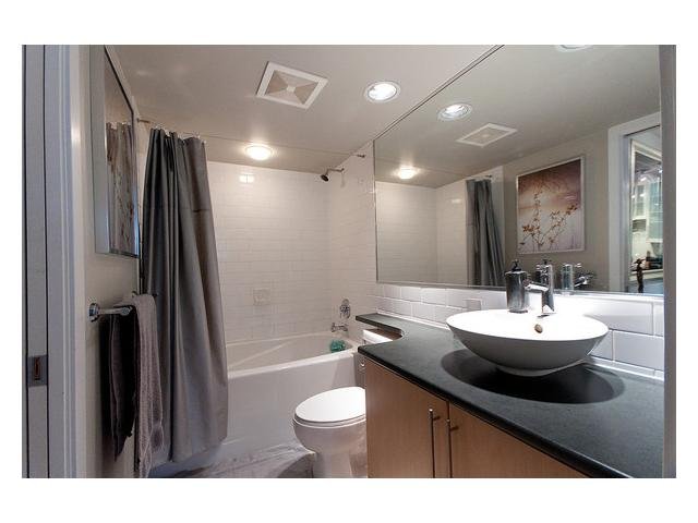 # 301 1225 RICHARDS ST, Vancouver - V851822