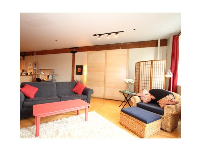 # 204 2556 E HASTINGS ST, Vancouver - V854448