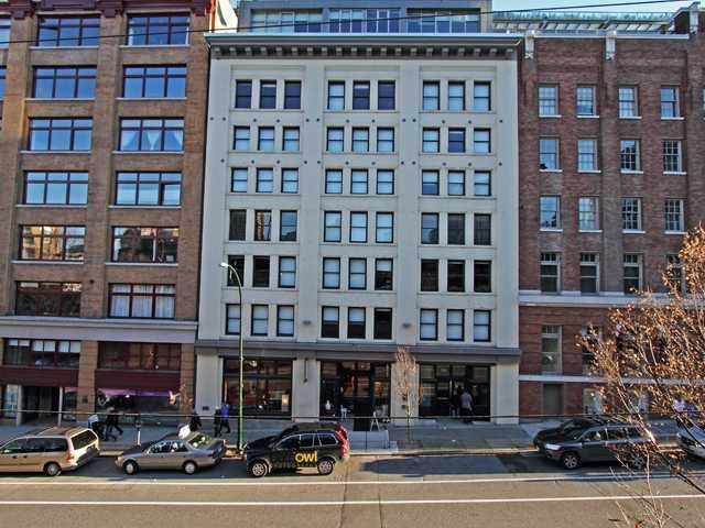 # 3 528 BEATTY ST, Vancouver - V866897