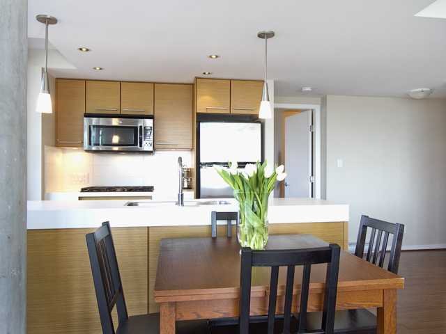 # 301 2770 SOPHIA ST, Vancouver - V874818