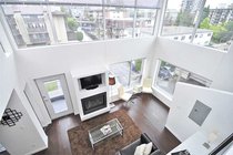 # PH2 1288 CHESTERFIELD AV, North Vancouver - V882185