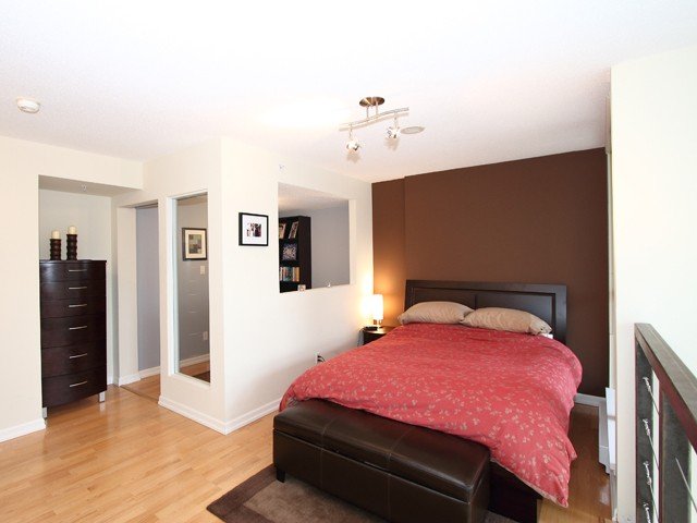# 1406 1238 RICHARDS ST, Vancouver - V882558