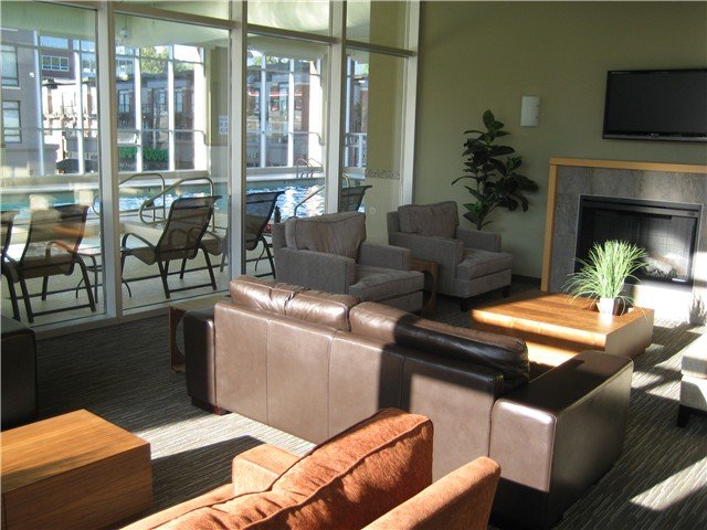 # 215 121 BREW ST, Port Moody - V890142