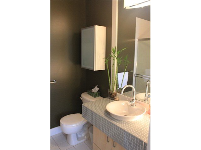 # 109 2635 PRINCE EDWARD ST, Vancouver - V893298