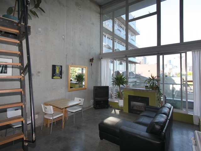 # 218 289 ALEXANDER ST, Vancouver - V906058