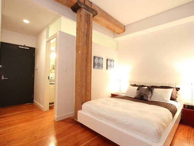 # 304 310 WATER ST, Vancouver - V908865