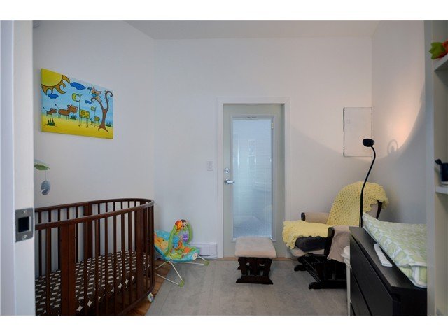 405 PRIOR ST, Vancouver - V932766