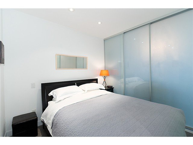# 424 256 E 2ND AV, Vancouver - V935123