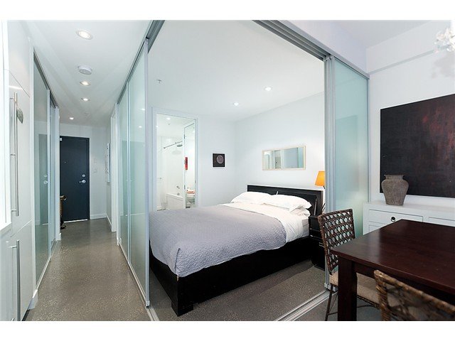 # 424 256 E 2ND AV, Vancouver - V935123