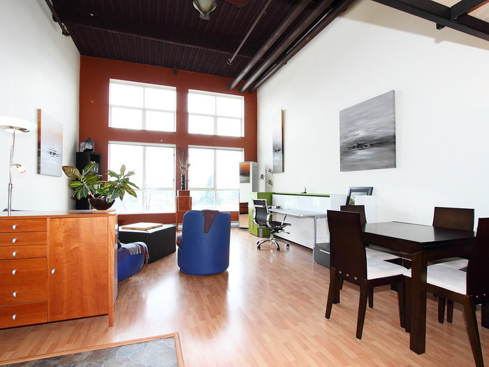 # 306 338 W 8TH AV, Vancouver - V1002828