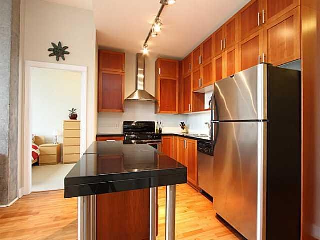 # 502 2635 PRINCE EDWARD ST, Vancouver - V1035889