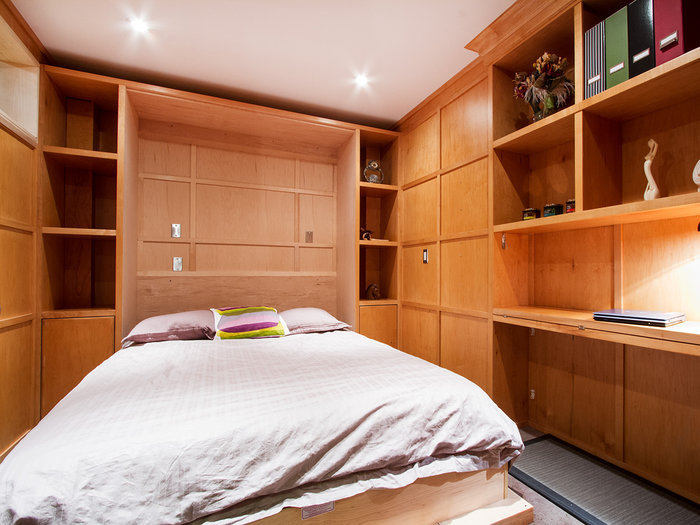 # 301 1220 E PENDER ST, Vancouver - V1073442