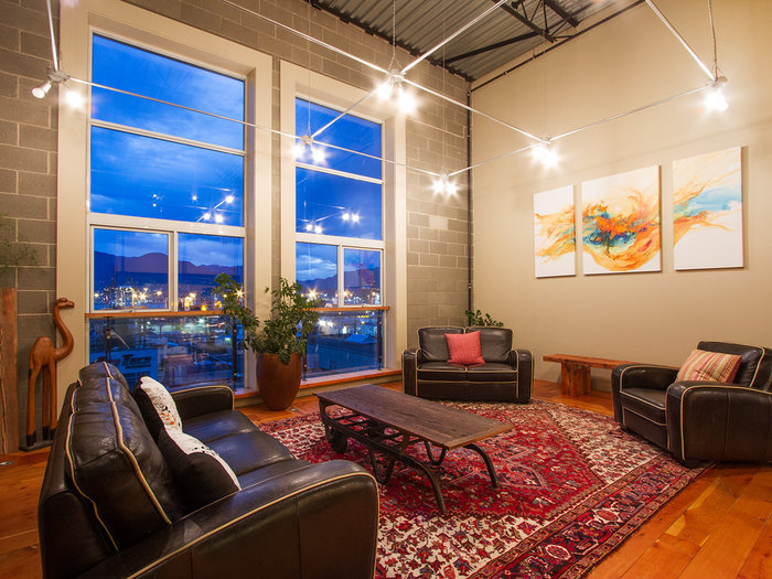 # 301 1220 E PENDER ST, Vancouver - V1073442