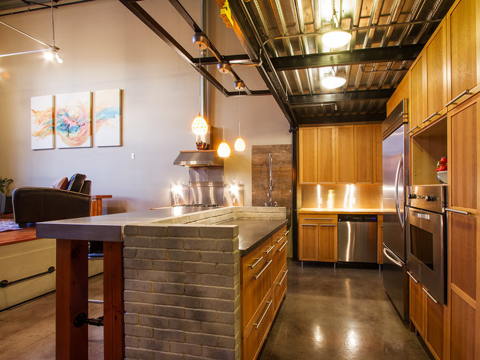 # 301 1220 E PENDER ST, Vancouver - V1073442