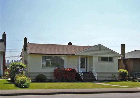 4520 PARKER ST, Burnaby - V951546