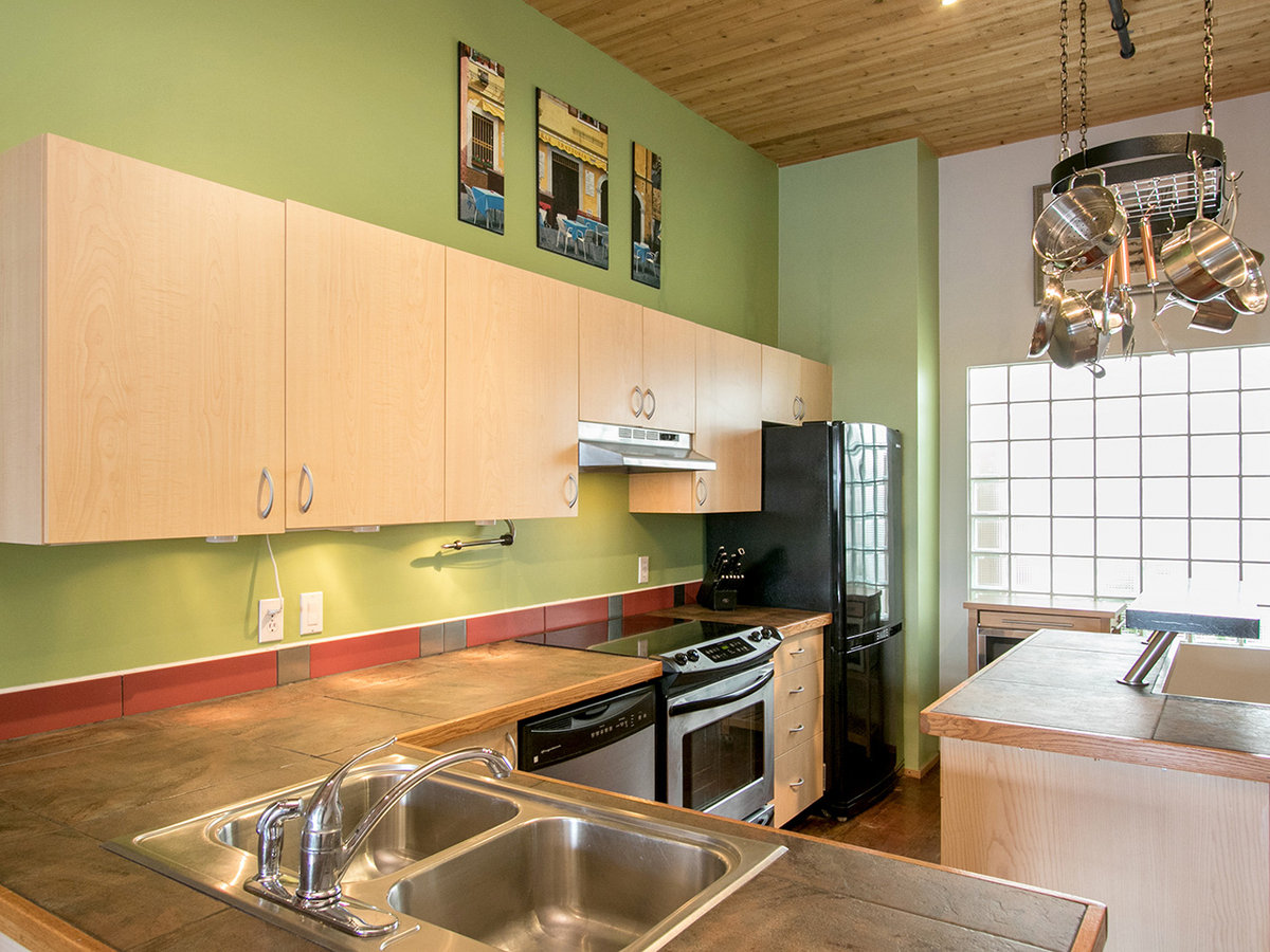 324 2556 E HASTINGS STREET, Vancouver - R2163489