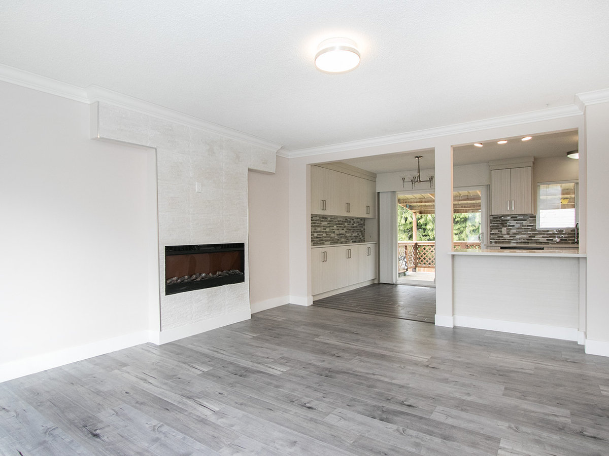 11581 84B AVENUE, Delta - R2173180