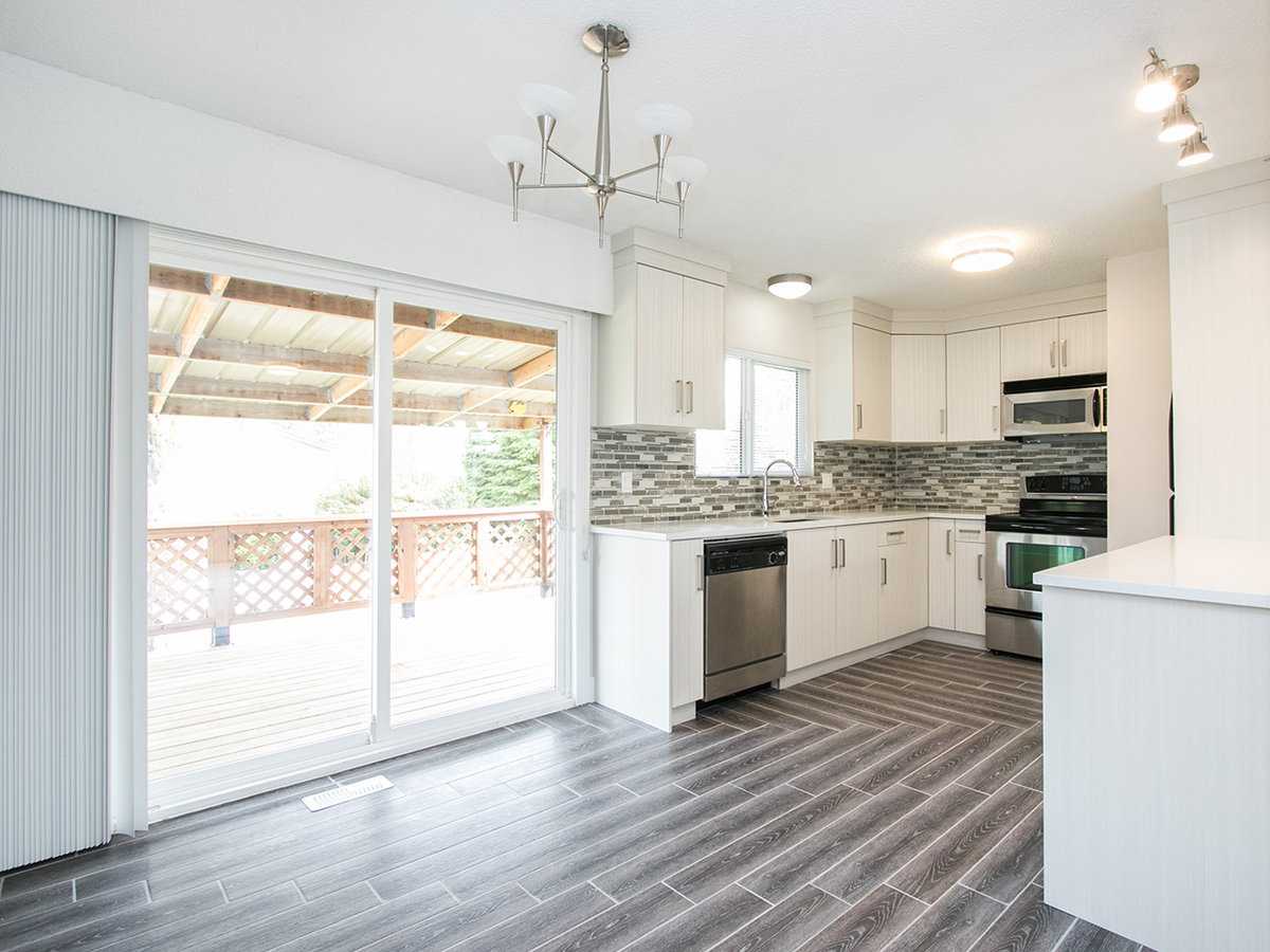 11581 84B AVENUE, Delta - R2173180