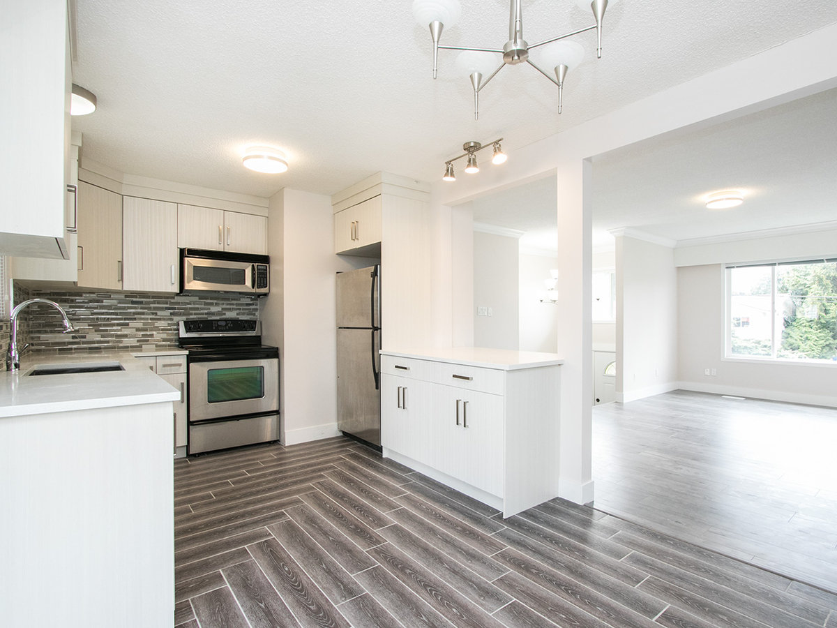 11581 84B AVENUE, Delta - R2173180