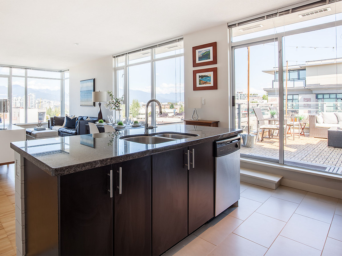 506 2520 MANITOBA STREET, Vancouver - R2173880