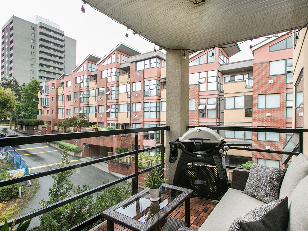 404 124 W 3RD STREET, North Vancouver - R2212704