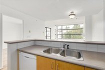 508 124 W 3RD STREET, North Vancouver - R2203780